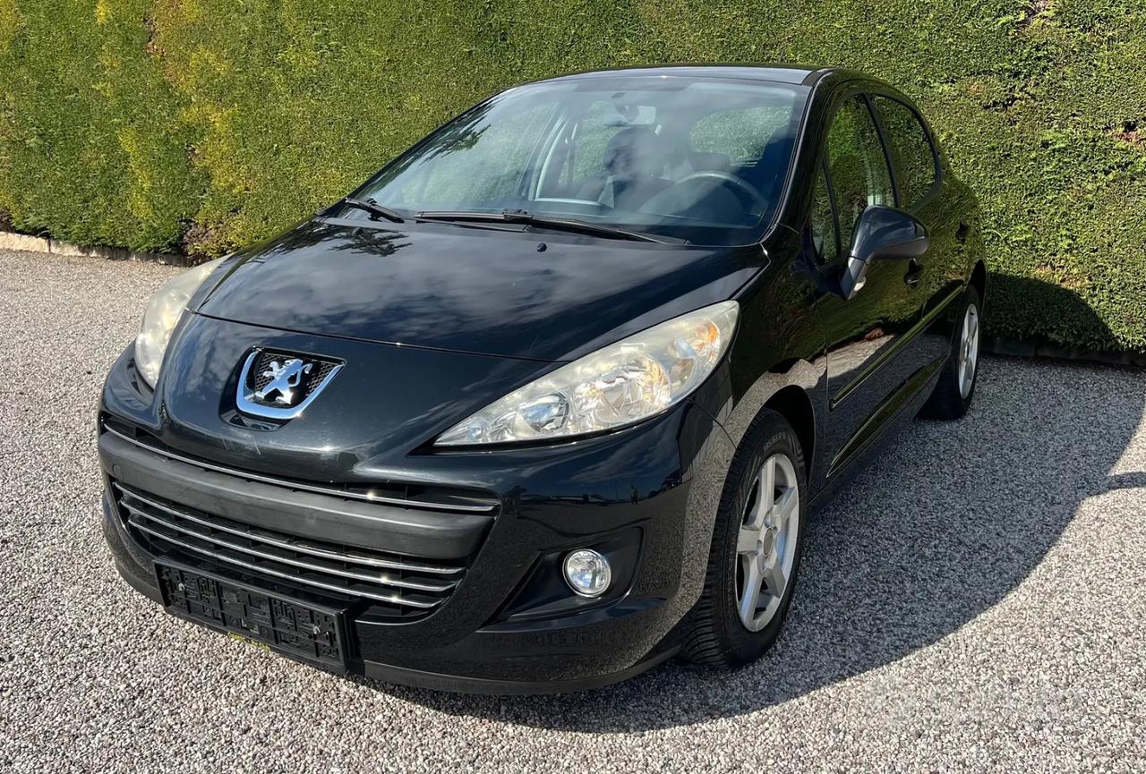 Peugeot 207 5 porte 1.4 8v Energie