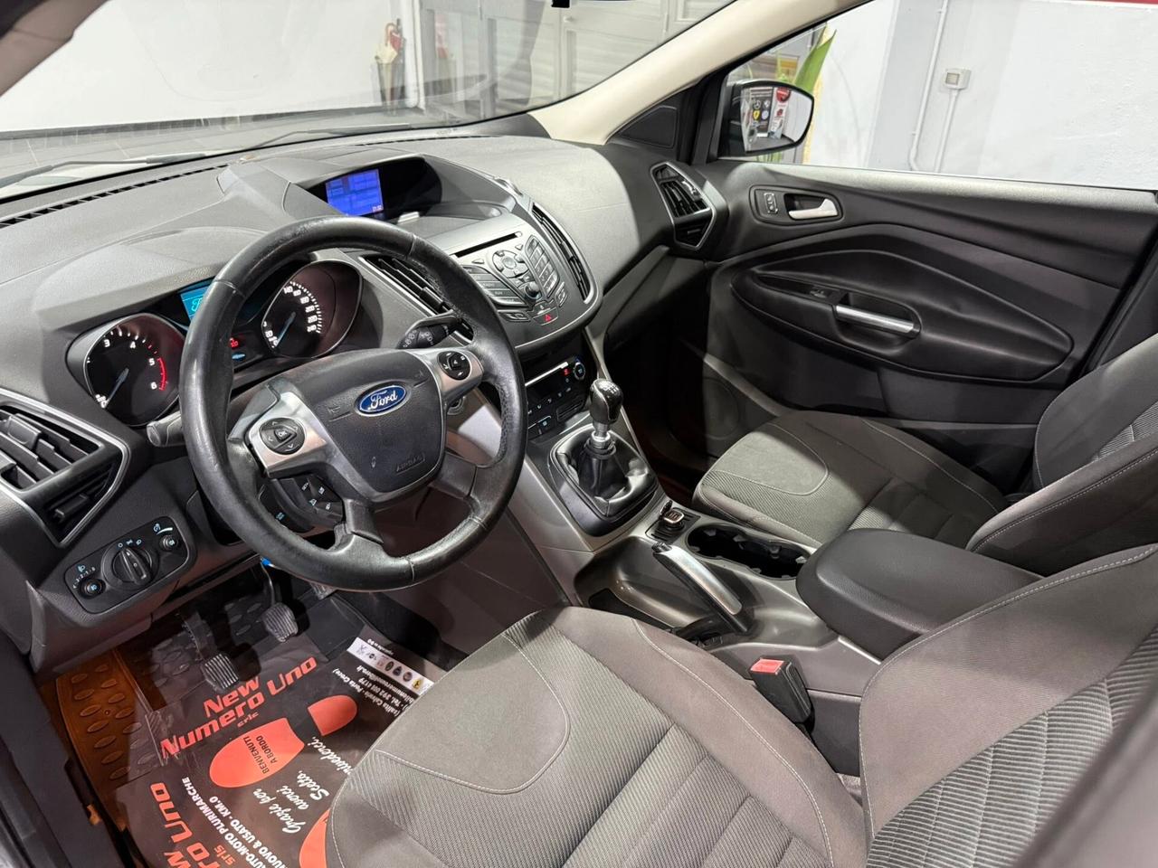 Ford Kuga 2.0 Tdci 140cv4WD Titanium 2013