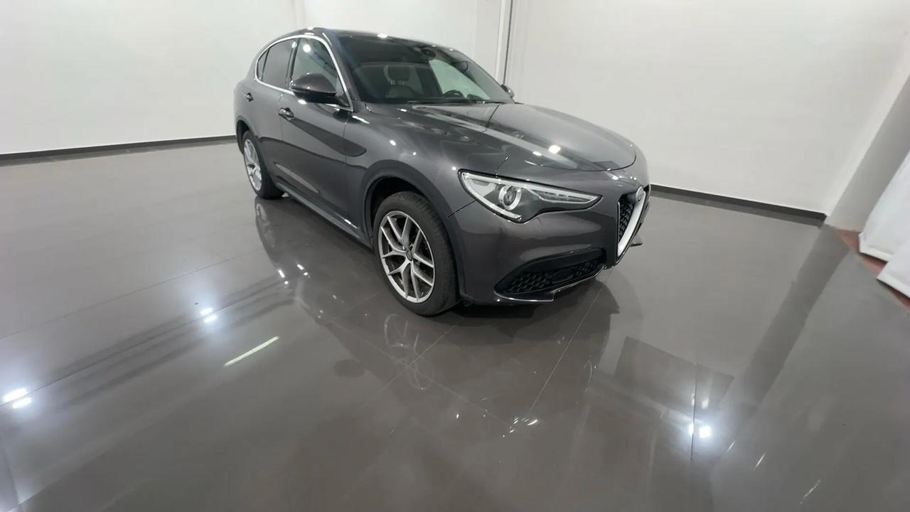 Alfa Romeo Stelvio 2.0 Turbo 280 CV AT8 Q4 Super