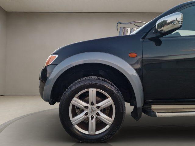 MITSUBISHI L200 2.5 DI-D/136CV Double Cab Invite