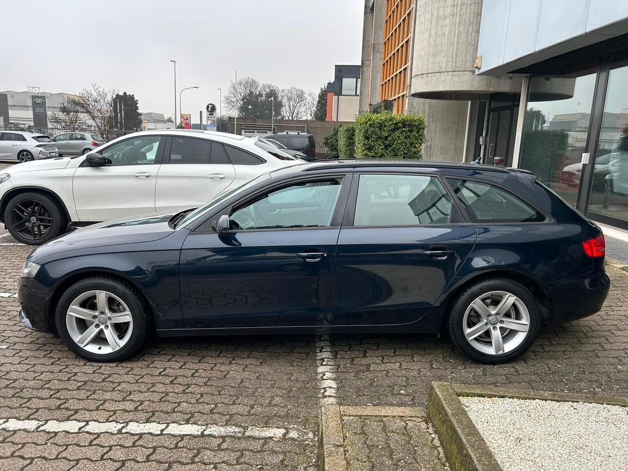Audi A4 Avant 2.0 tdi fap GRANDINATA MANUALE