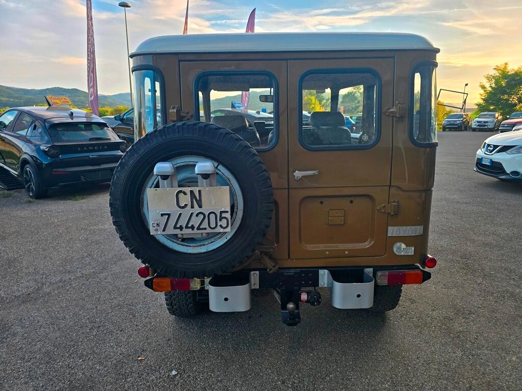 Toyota Land Cruiser BJ 40 3.0D