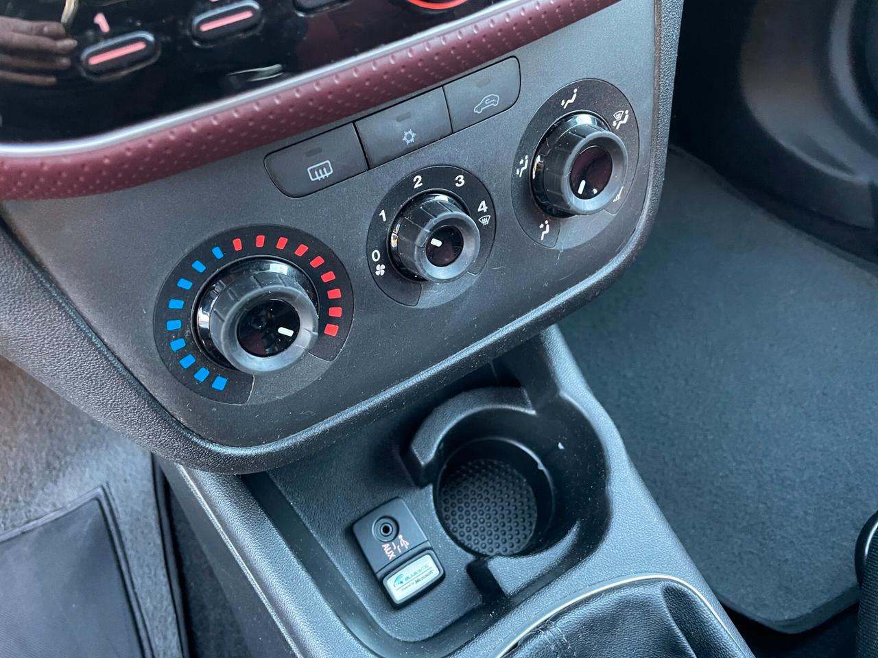 Fiat Punto Evo 1.4 5 porte Dynamic IDONEA NEOPATENTATI