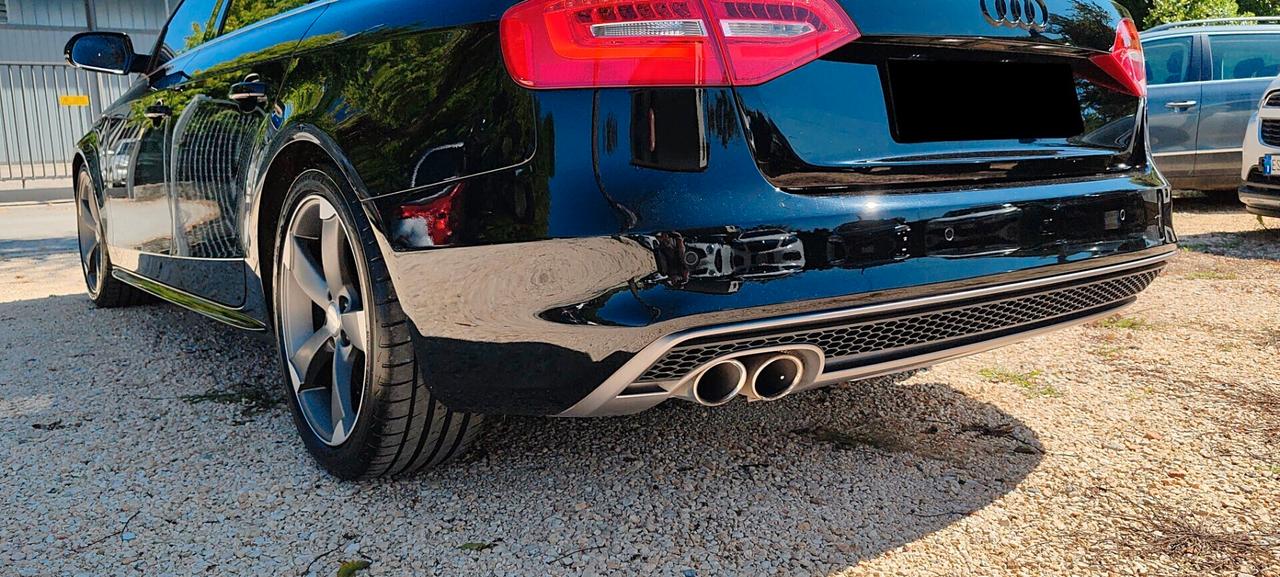 Audi A4 Avant 2.0 TDI 150CV S-line Int/Est S-tronic 2015