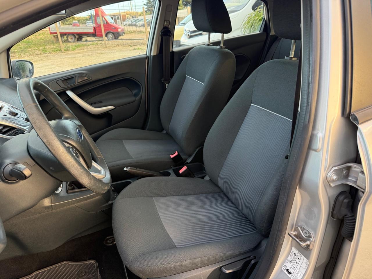 Ford Fiesta 1.6 TDCi 95 CV 5p. Titanium