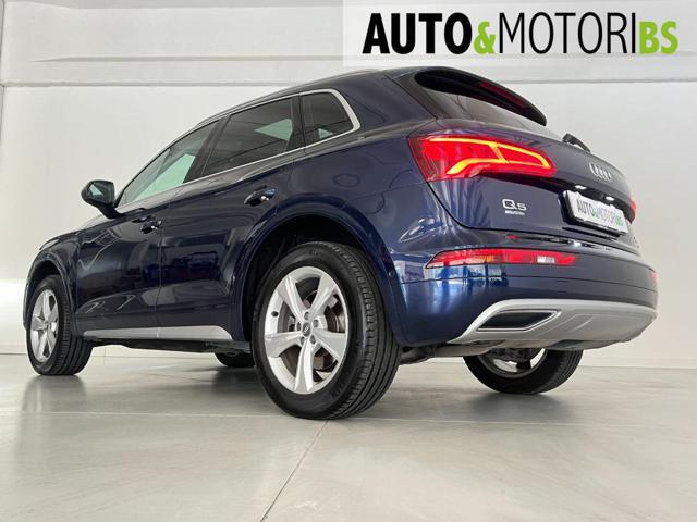 AUDI Q5 40 TDI quattro S tronic Business Sport