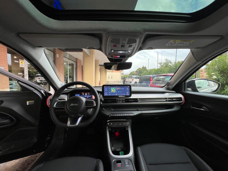 Jeep Avenger 1.2 turbo e-hybrid mhev Summit fwd 110cv edct6