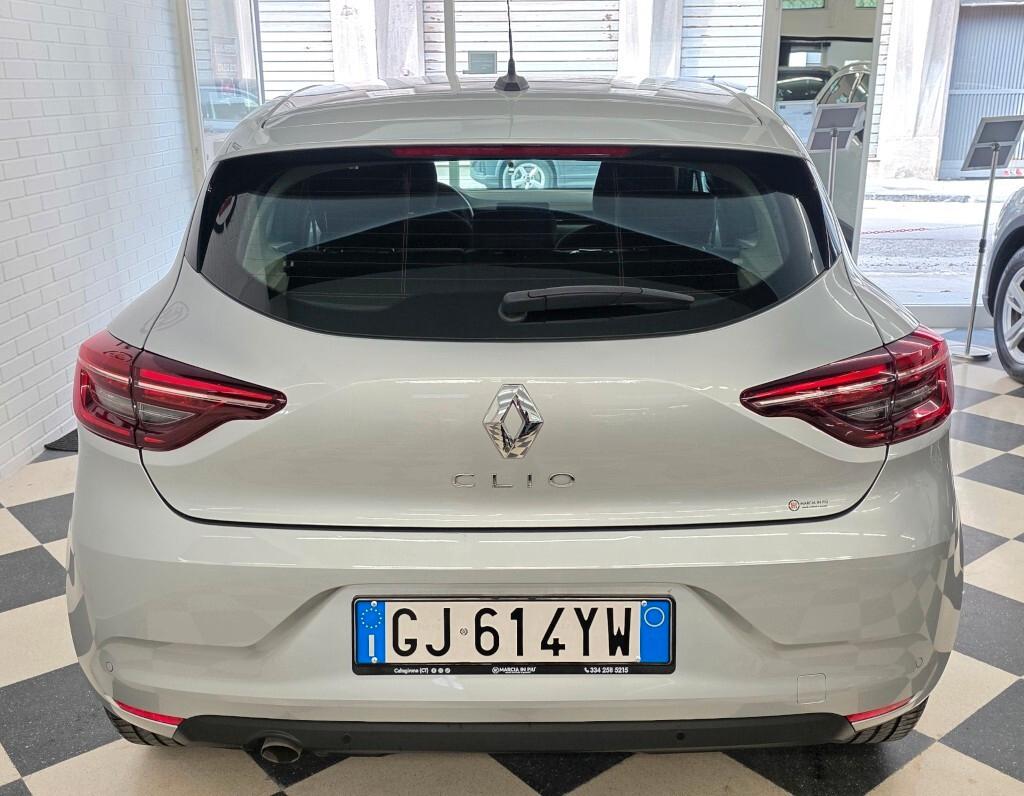 Renault Clio TCe 90 CV 5 porte Neopatentati