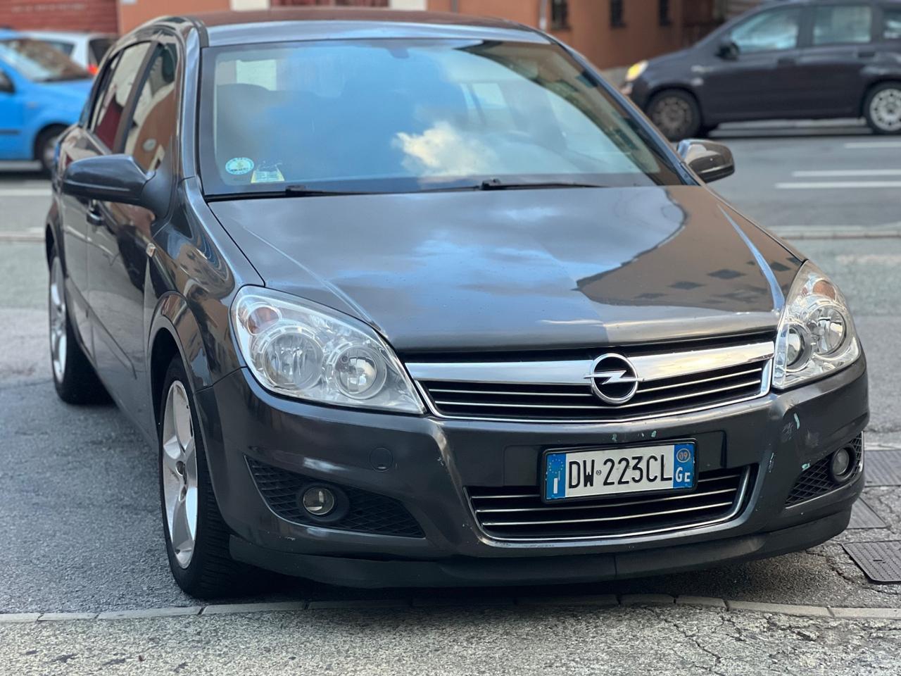 Opel Astra 1.7 CDTI 110CV Station Wagon Cosmo