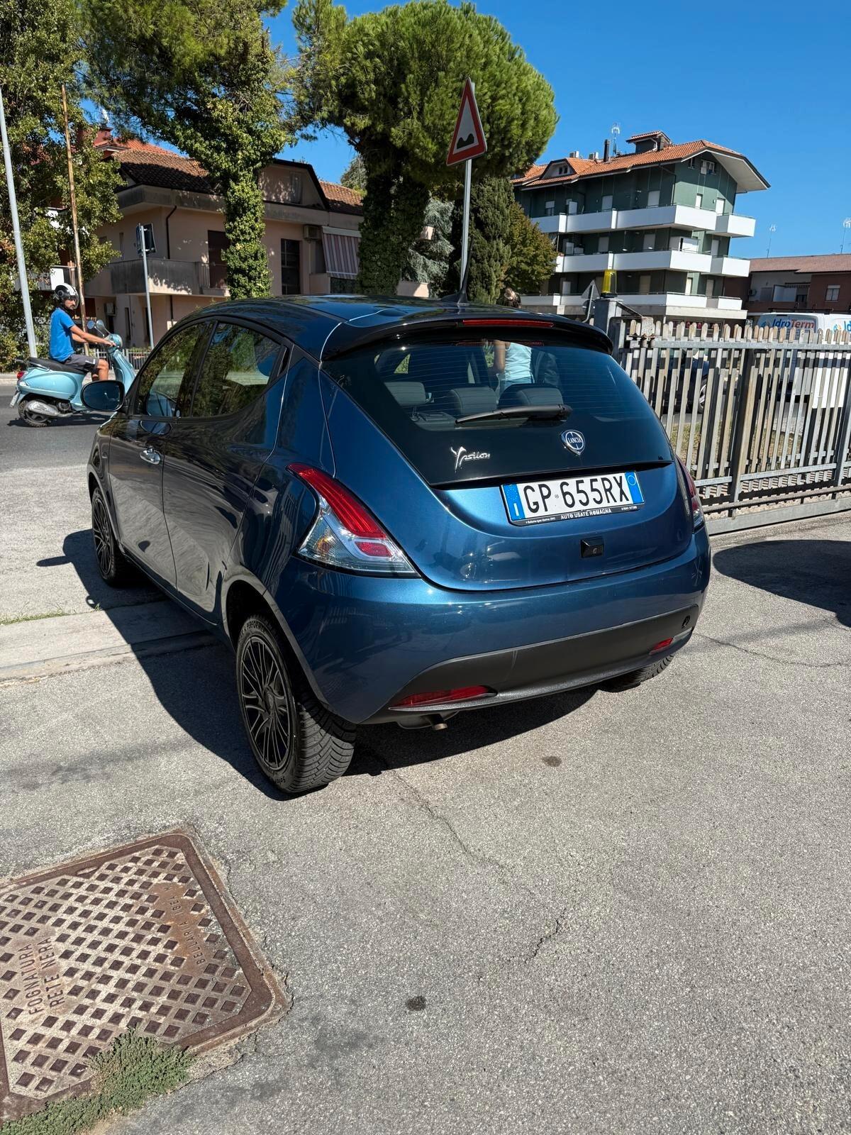 Lancia Ypsilon 1.2 69 CV 5 porte GPL Ecochic NESSUN VINCOLO