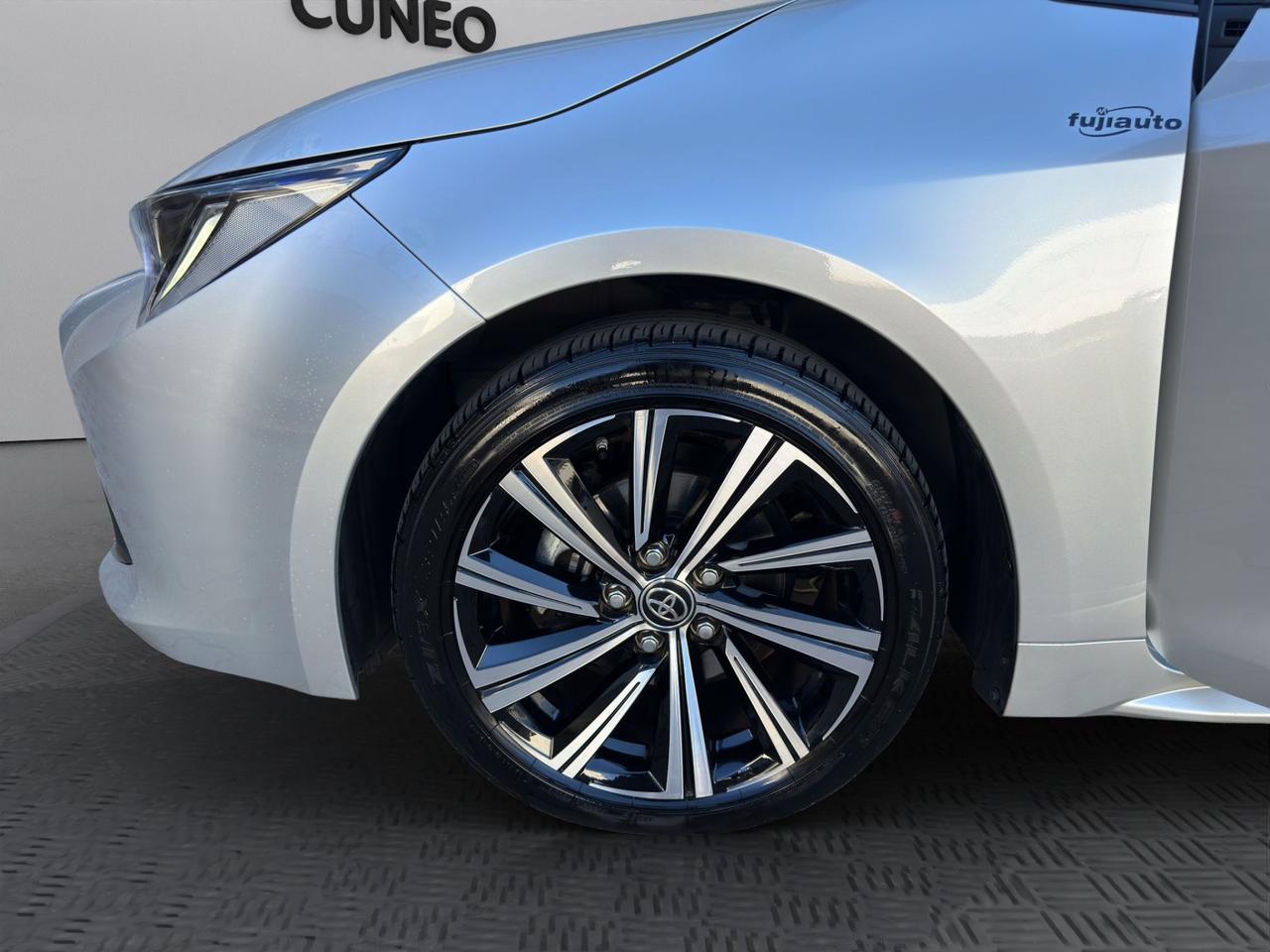 Toyota Corolla Touring Sports 1.8h Style cvt