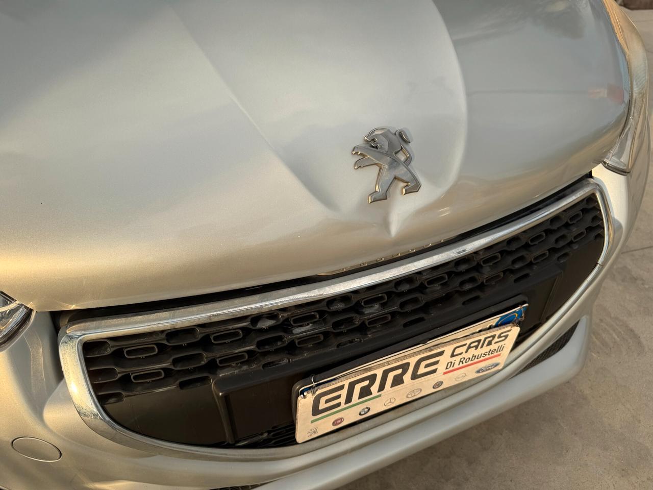 PEUGEOT 208 ANNO 2015 1.4 BENZ/GPL CASA MADRE 95CV