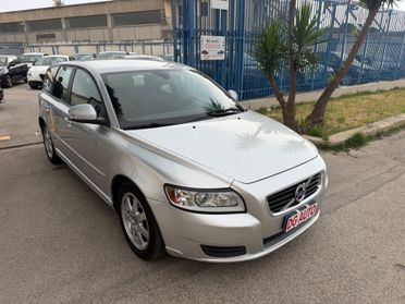 Volvo V50 1.6 diesel 115 cavalli 2011