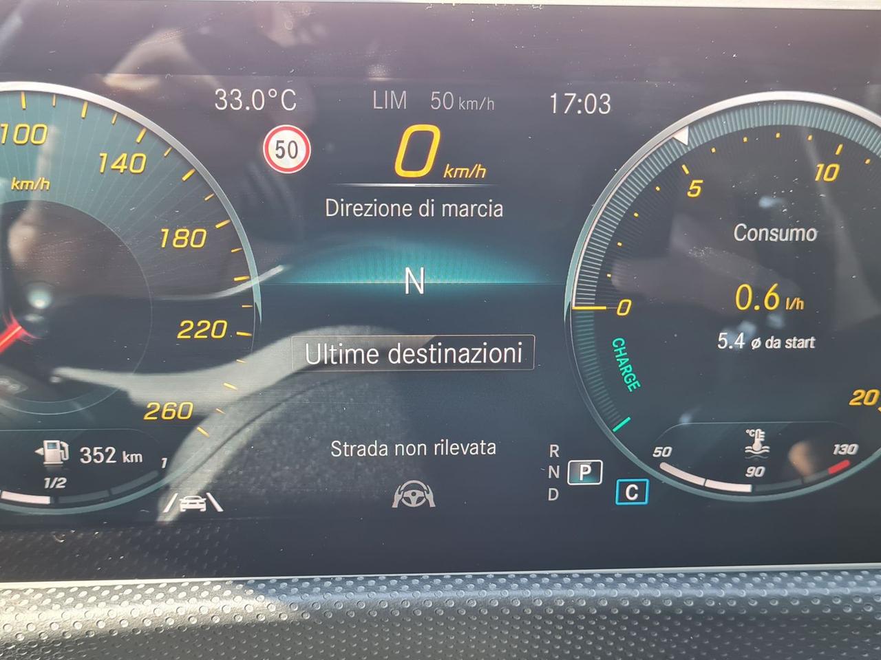 Mercedes-Benz A 180 AMG Line Premium #6483