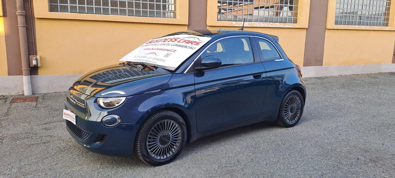 Fiat 500e BUSINESS OPENING EDITION - 100% ELETTRICA -43 KW- KM. 15000 AUTO PER NEOPATENTATI