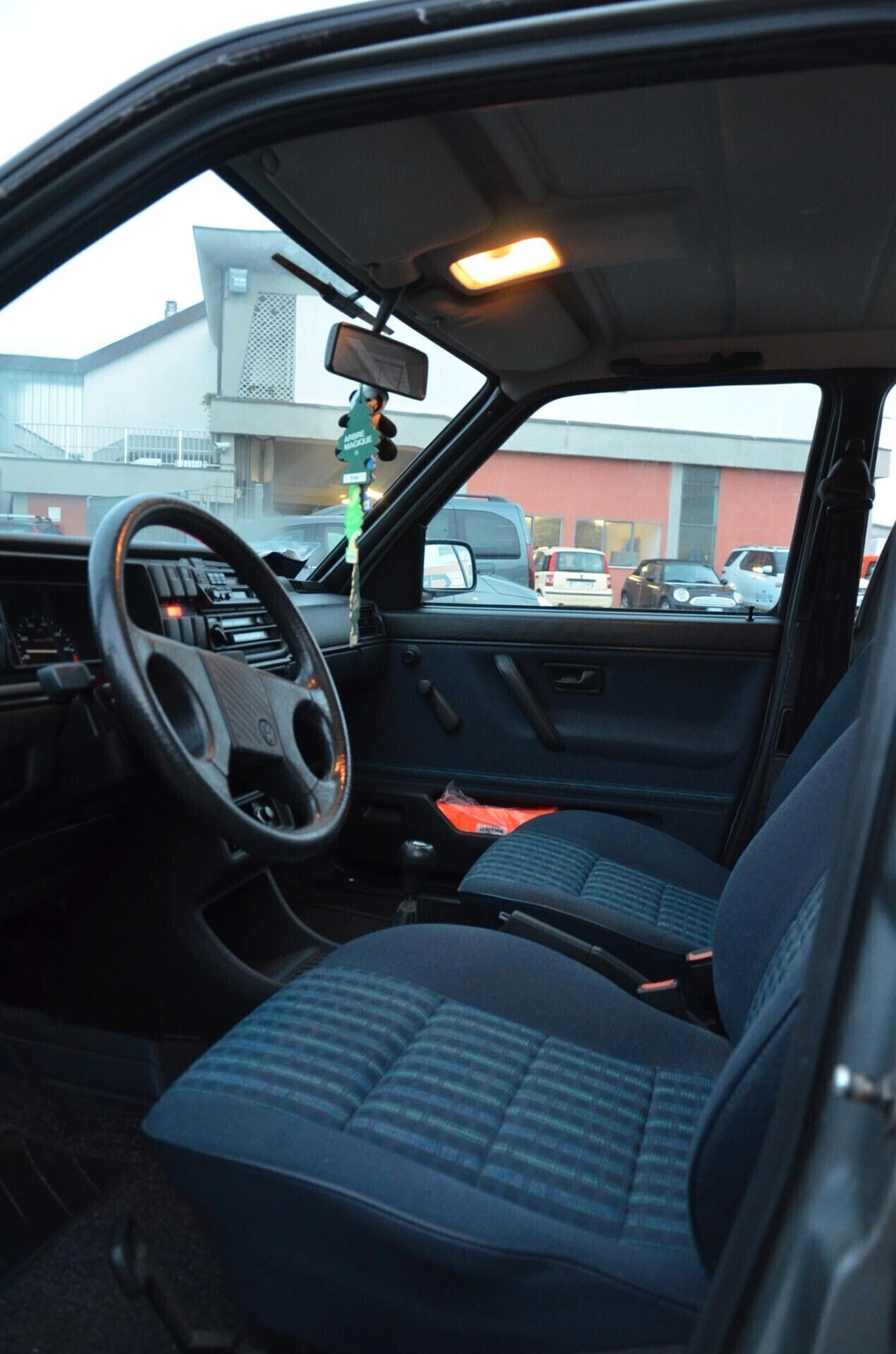 Volkswagen Golf 1600 5 porte Madison