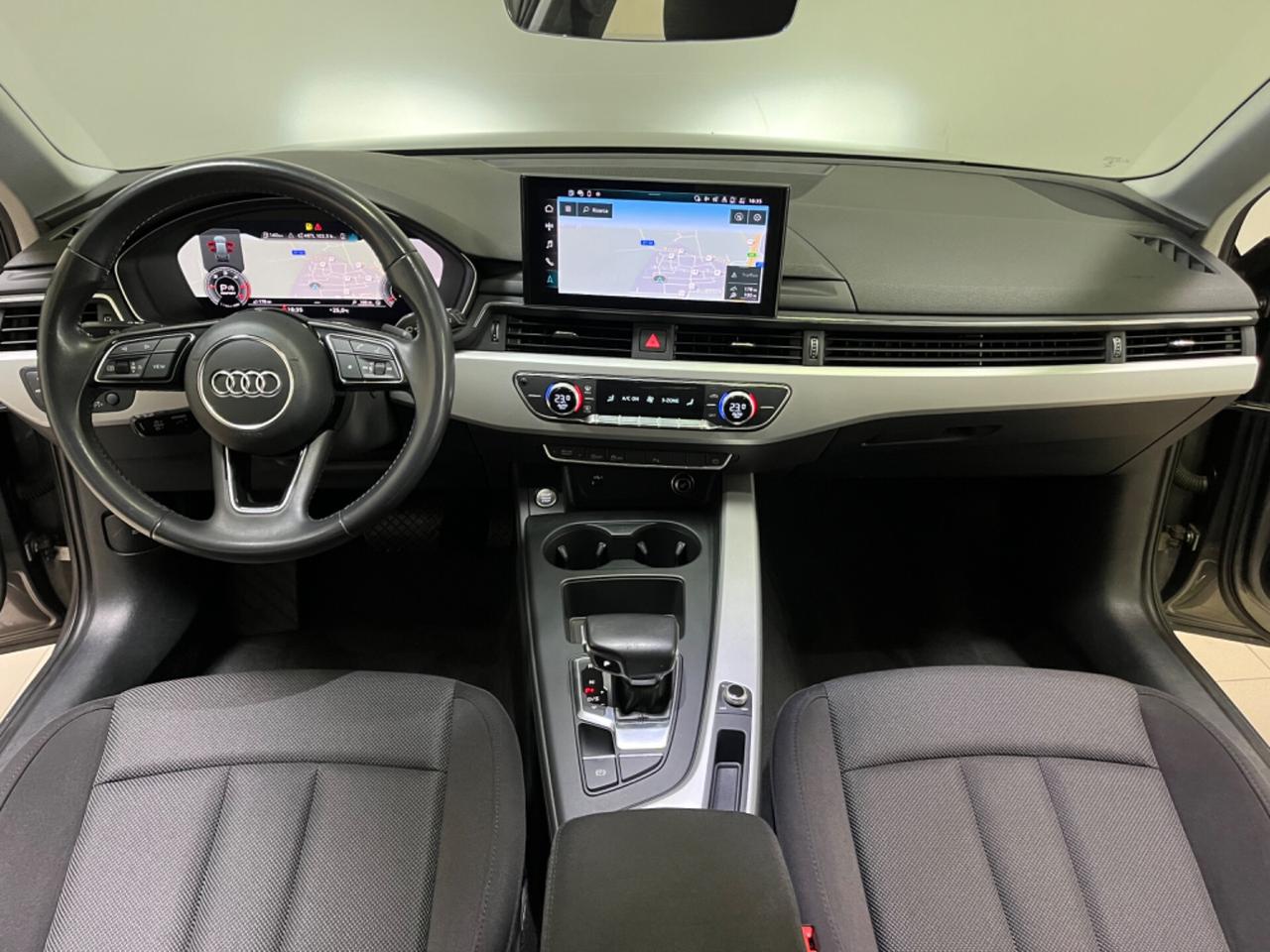 Audi A4 Avant 35 TDI/163 CV S tronic *fari Matrix