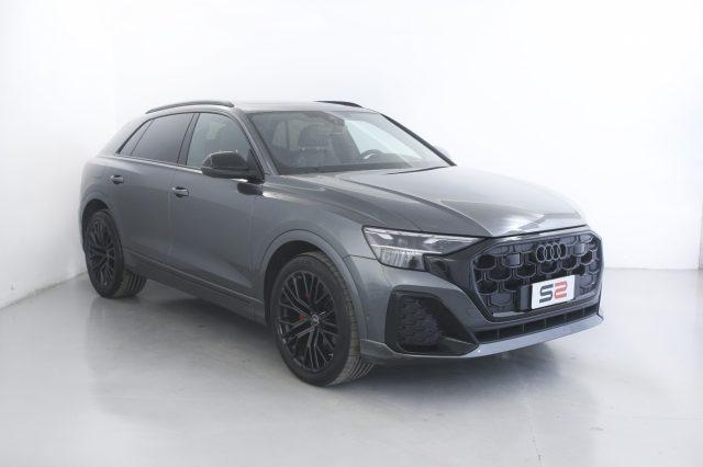 AUDI Q8 50 TDI 286 CV quattro S-line Black Edition