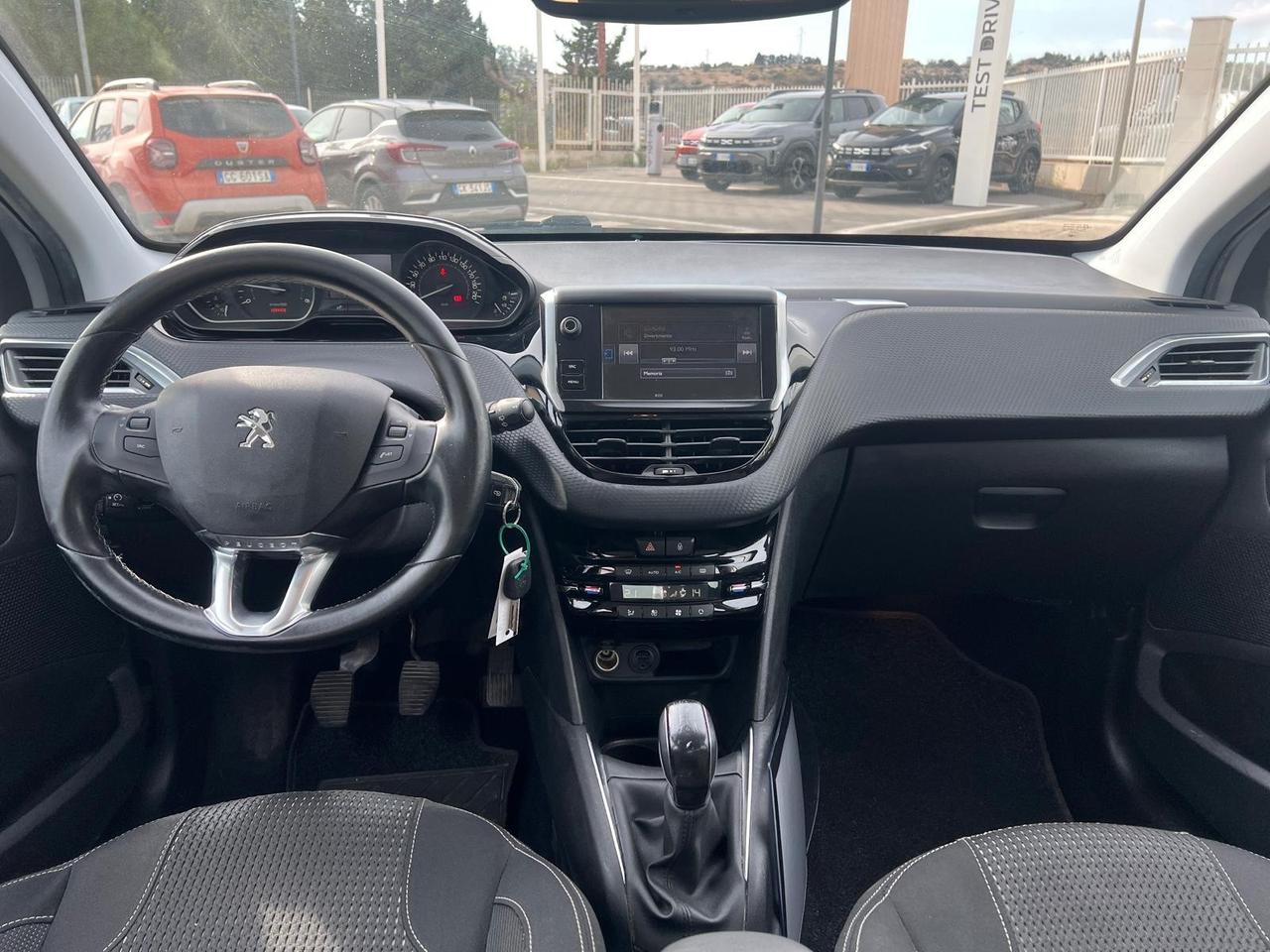 Peugeot 208 BlueHDi 75 5 porte Allure