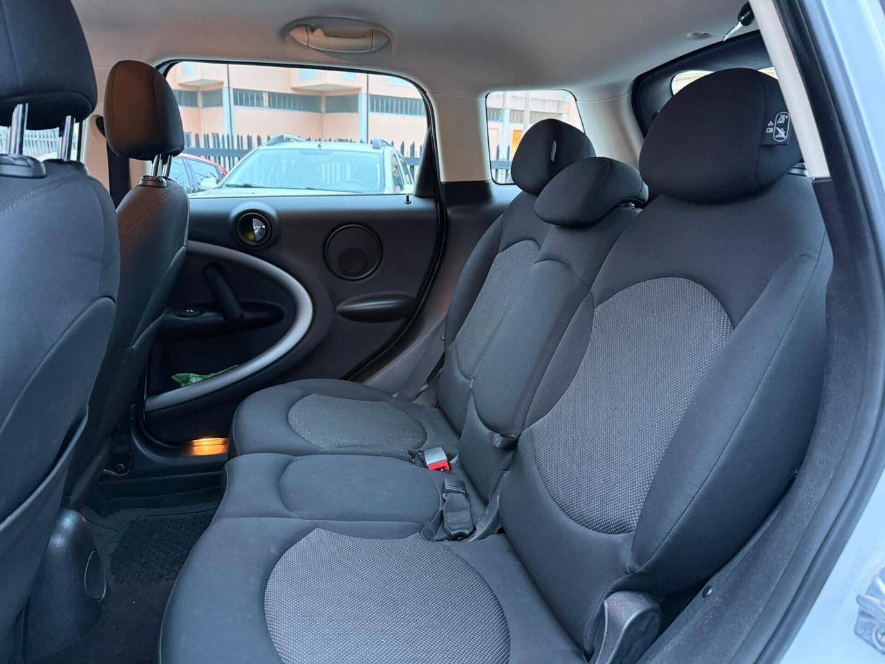 Mini Cooper D Countryman 2.0 Auto.