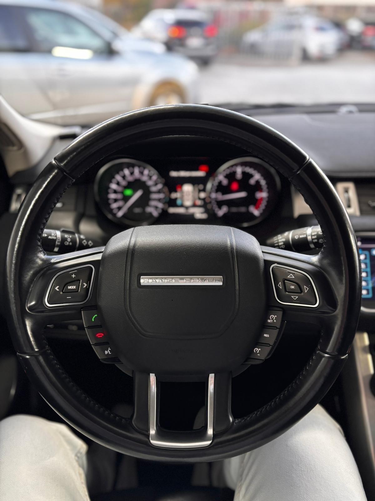 Land Rover Range Evoque 2.2 TD4 5p. Prestige