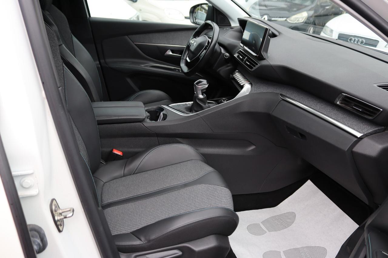 Peugeot 3008 BlueHDi 130 S&S Allure Pack