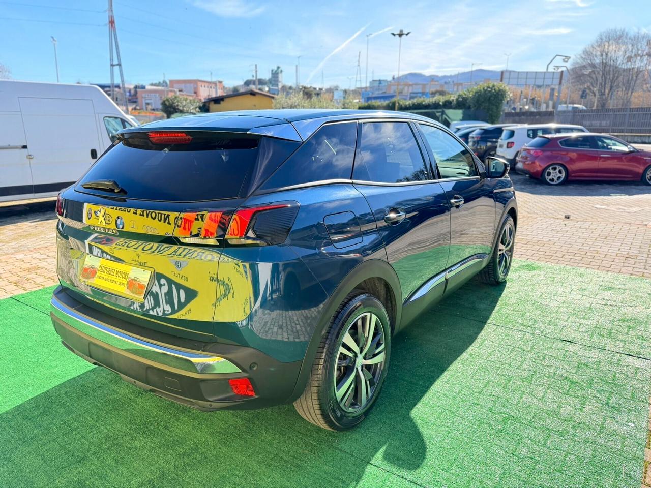 Peugeot 3008 1.5 DIesel 131CV EAT8 Allure Pack anno 10/2022 Permute Garanzia Finanziamento