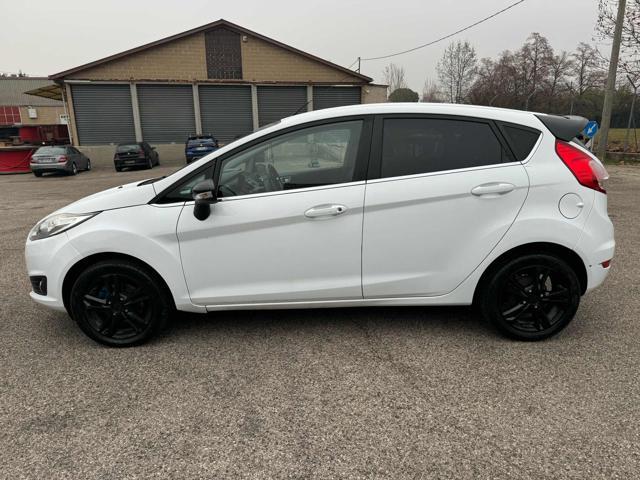 FORD Fiesta 143,823km neopatentati Bellissima benzina/gpl 1.4