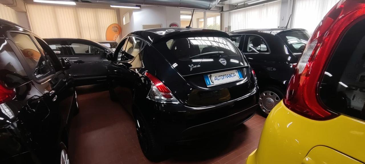 Lancia Ypsilon 1.2 69 CV 5 porte S&S Elefantino Blu