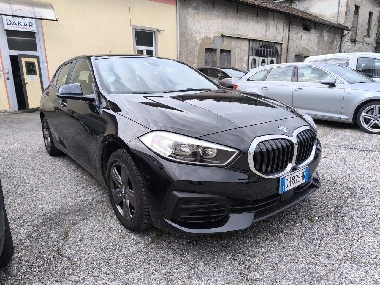Bmw 116 116d 5p. Business Advantage