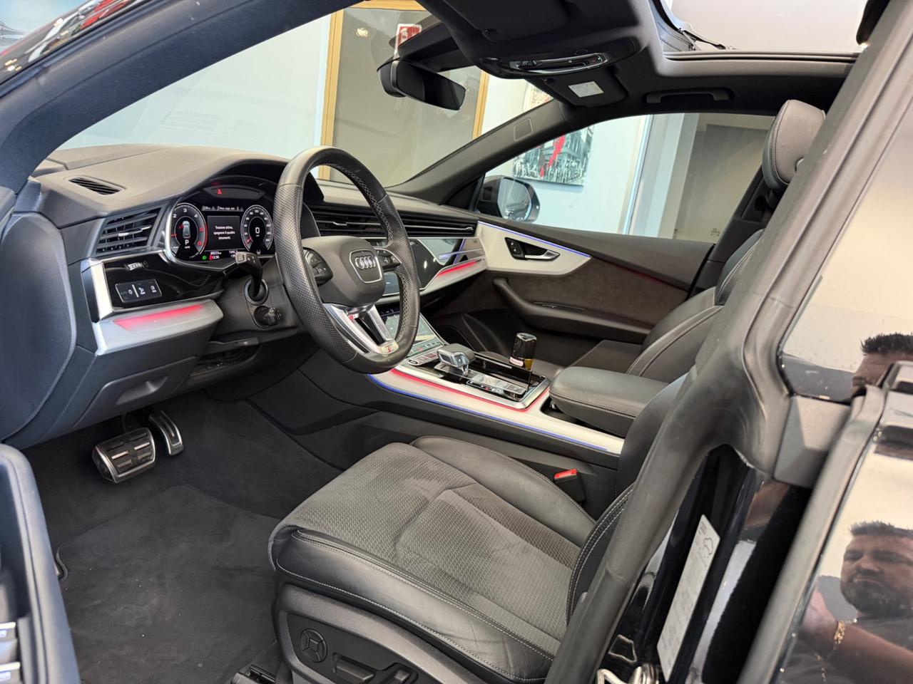 Audi Q8 50 TDI 286 CV quattro tiptronic Sport