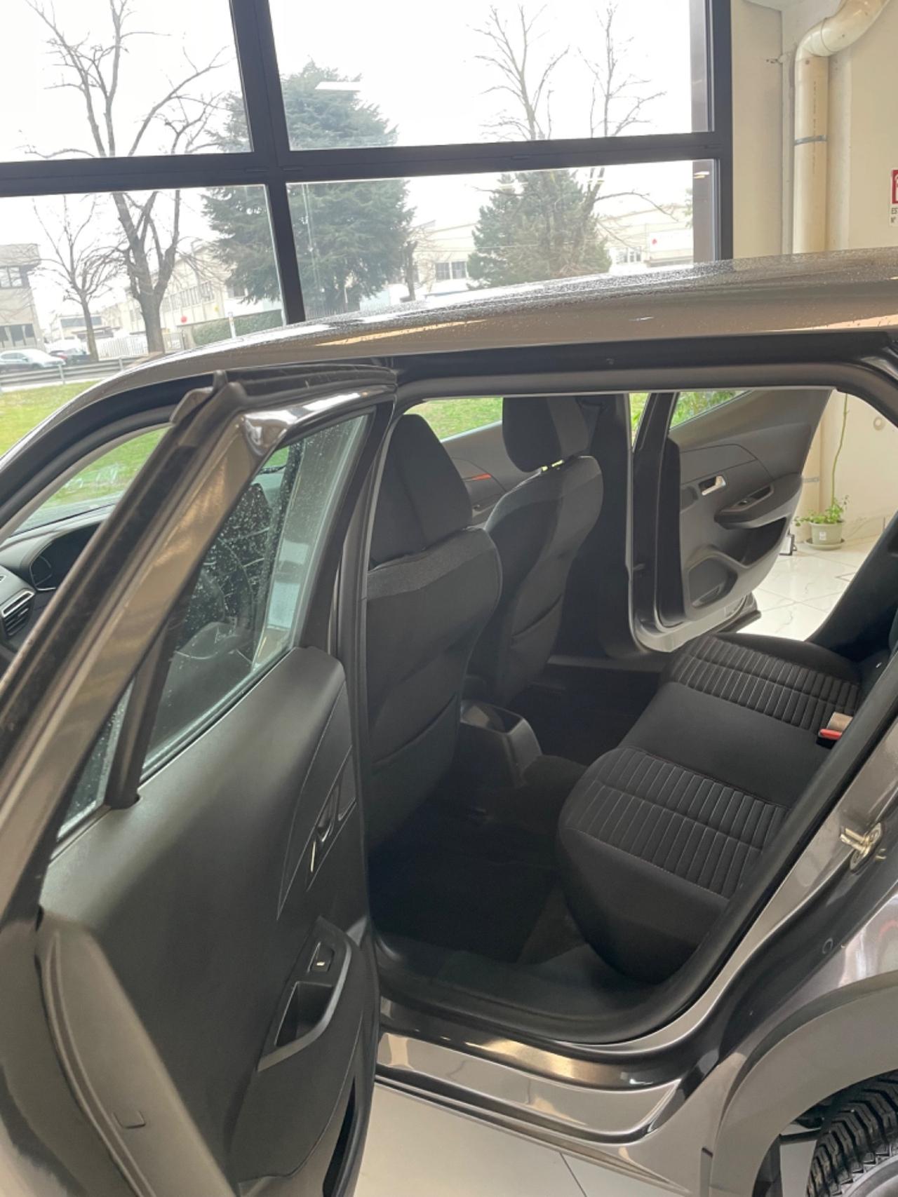 Peugeot 2008 BlueHDi 110 S&S Active Pack