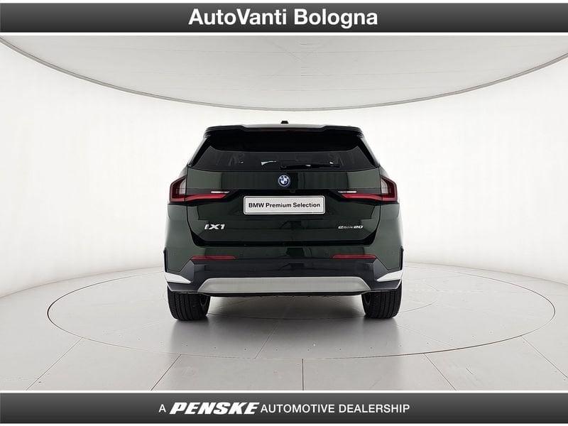 BMW iX1 eDrive 20 X-Line