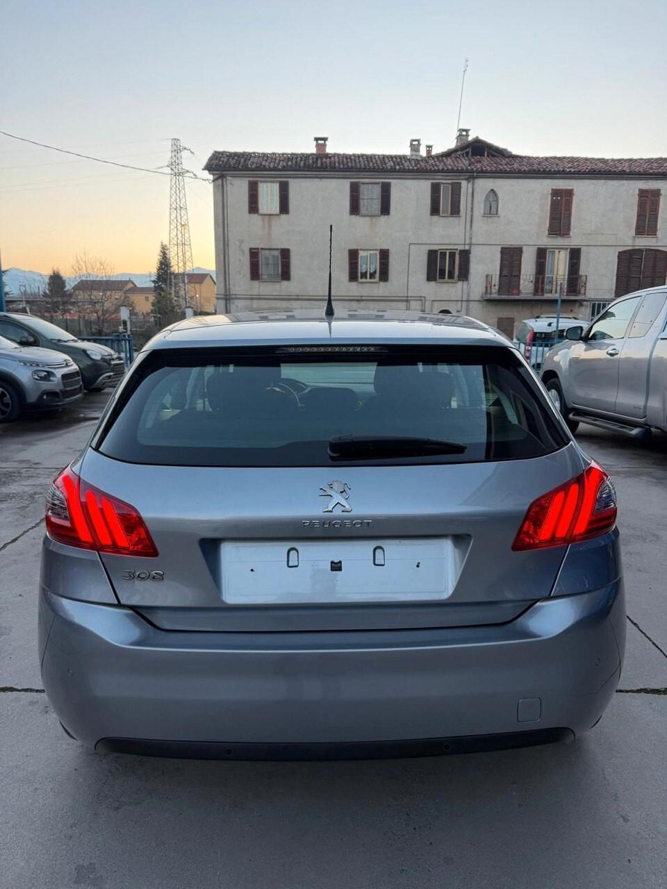 Peugeot 308 PureTech Turbo 130 S&S Active Pack