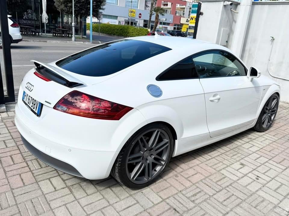 Audi TT 2.0 TDI quattro S-Line