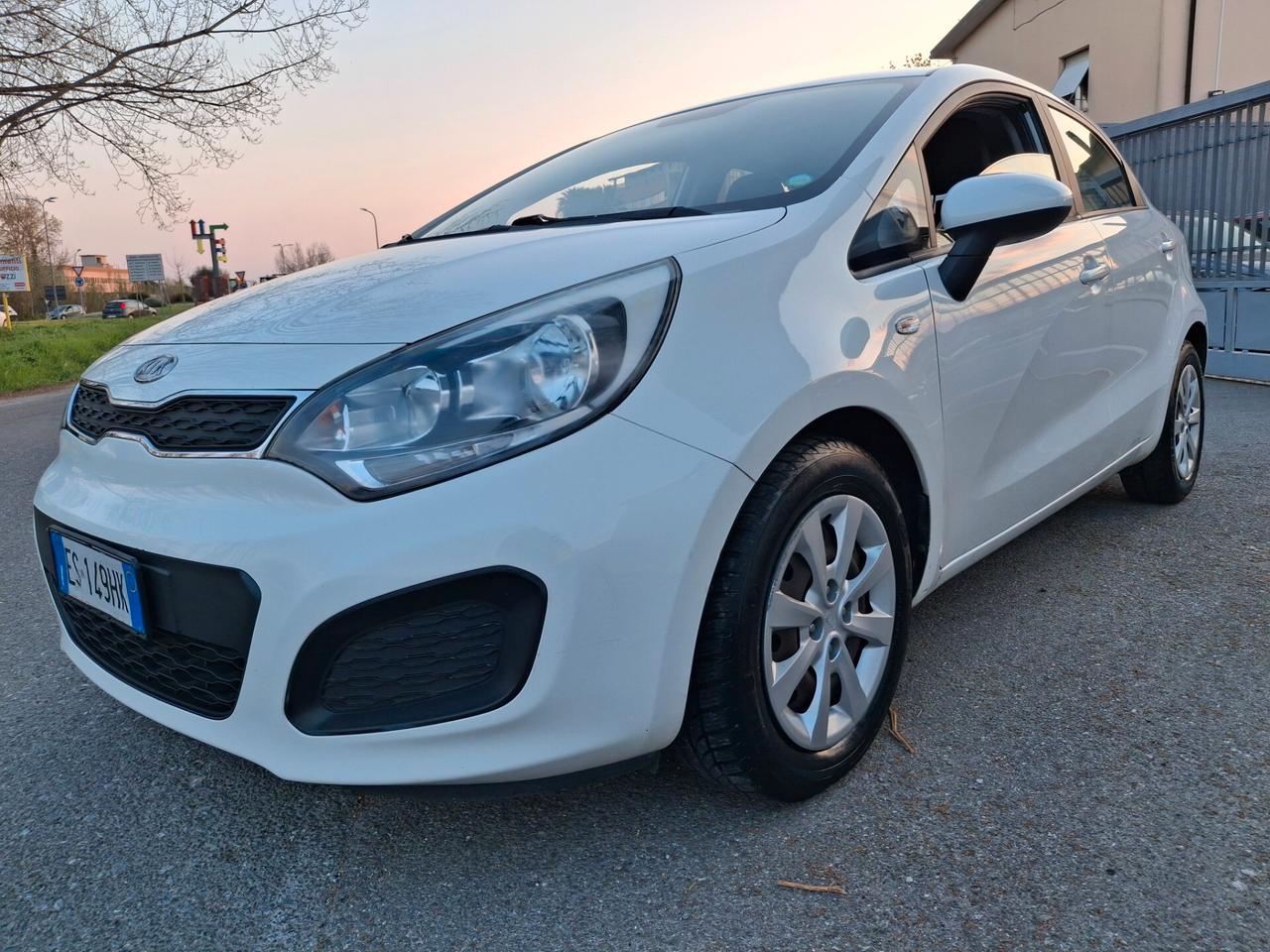 Kia Rio 1.1 CRDi WGT 5p. EX-DIESEL-CERCHI LEGA-