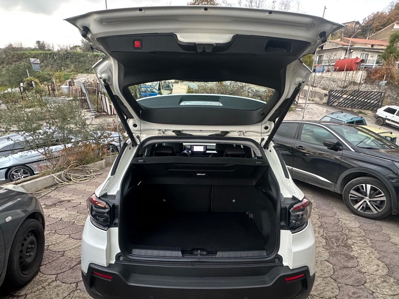 Jeep Avenger 1.2 Turbo 100 CV Summit UNICO PRO