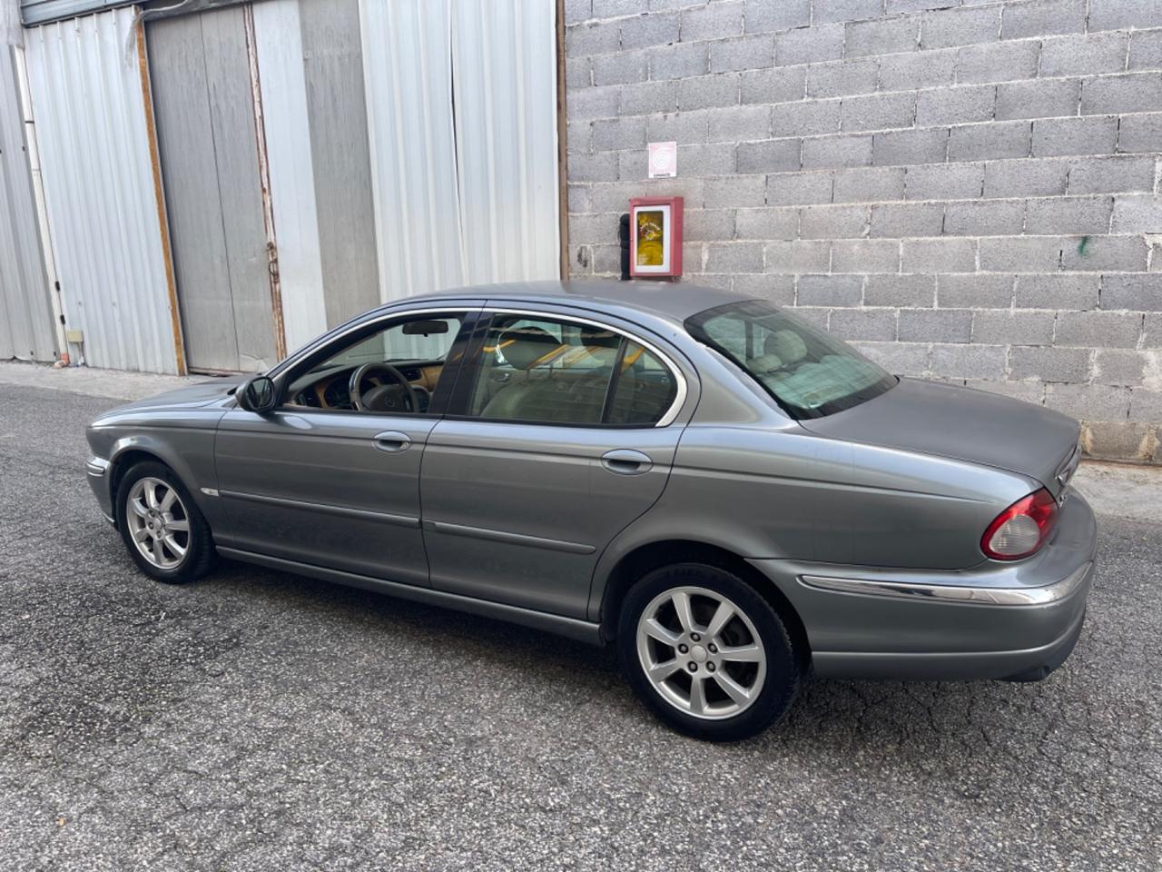 Jaguar X-Type 2.0D cat Executive berlina