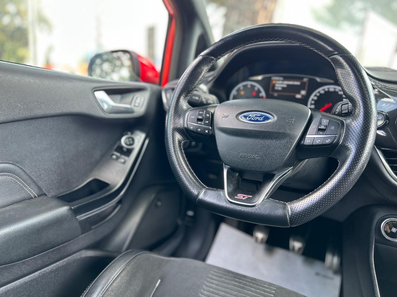 Ford Fiesta 1.5cc 200CV 3p. *ALL. SPORTIVO ST*SEDILI RISCALDATI*BELLISSIMA*