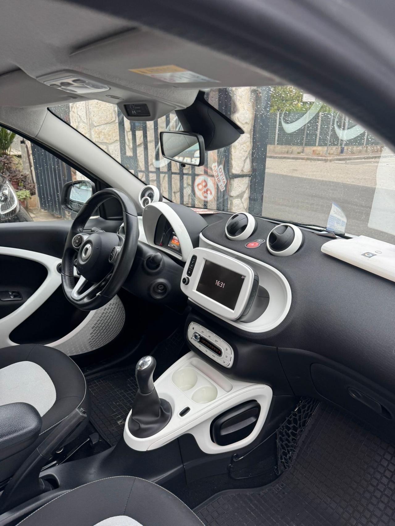 Smart ForFour 70 1.0 Passion