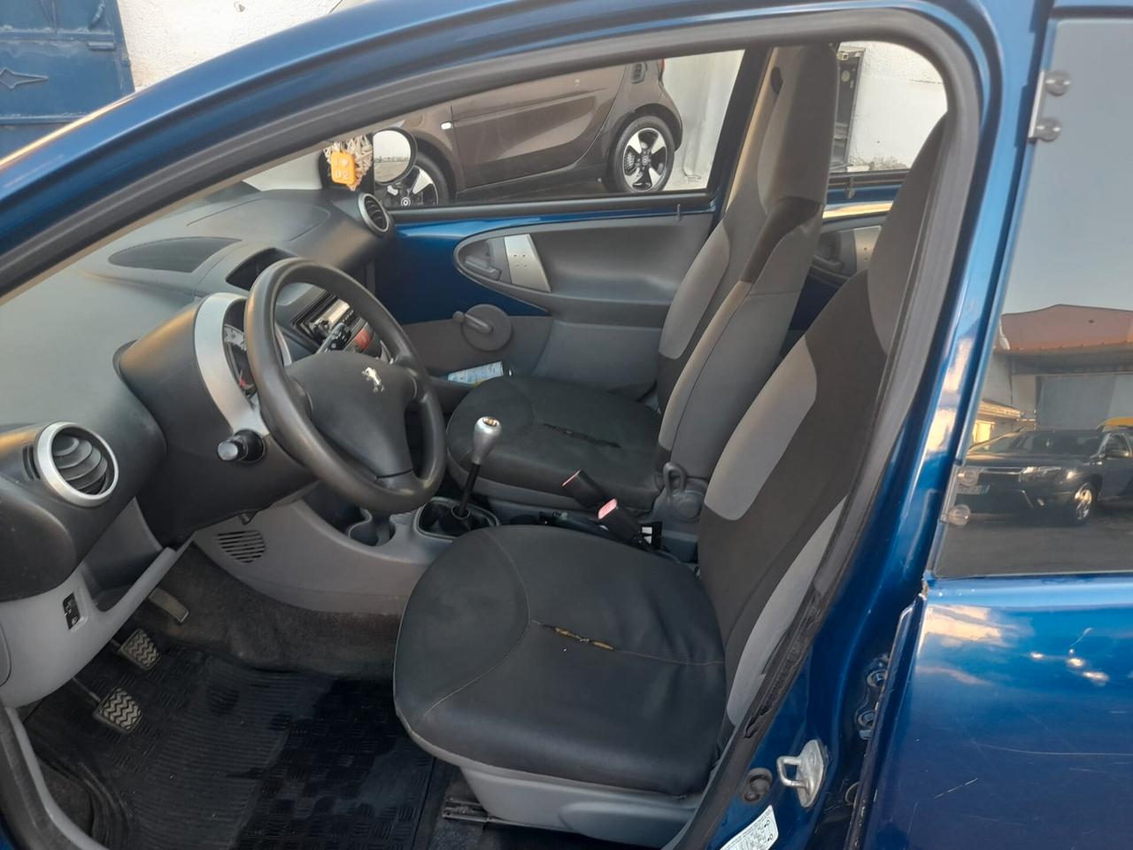 Peugeot 107 1.0cc benzina(PRIVATO)-2006