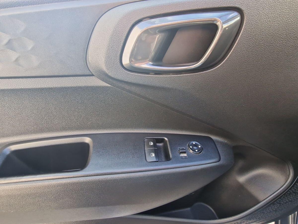 HYUNDAI I10 1.0 B/GPL TECH + CONNECT