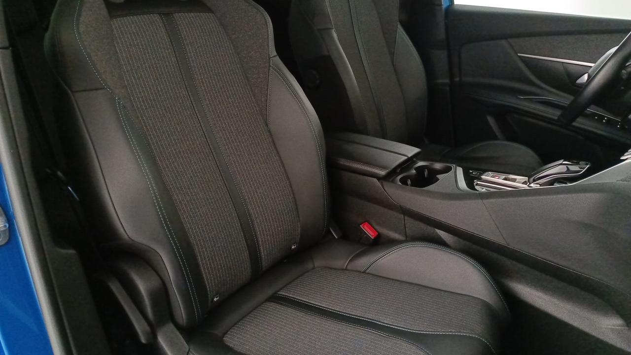 PEUGEOT 3008 1.5 bluehdi Allure Pack s&s 130cv eat8