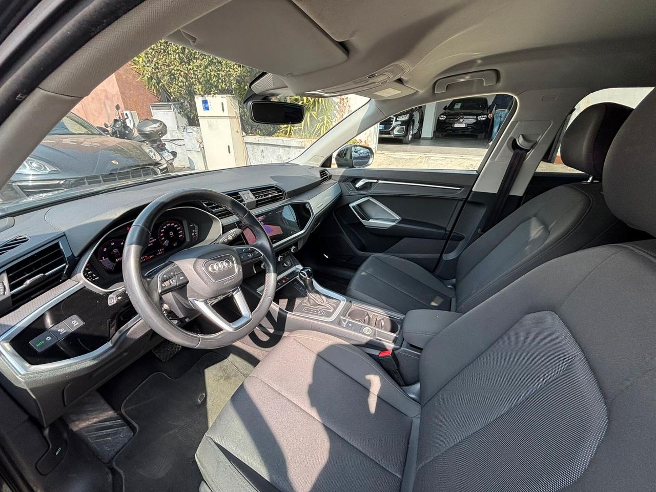 Audi Q3 40TDI Quattro S-tronic S-Line