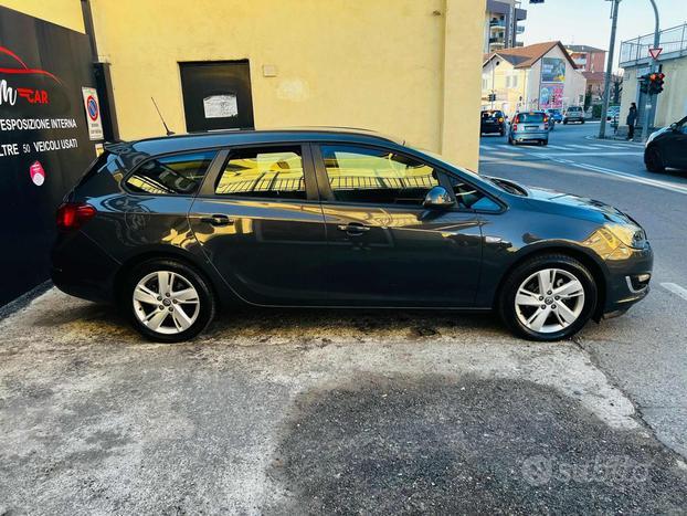 OPEL Astra 1.7 CDTI 110CV EcoFLEX S&S Sports Tou