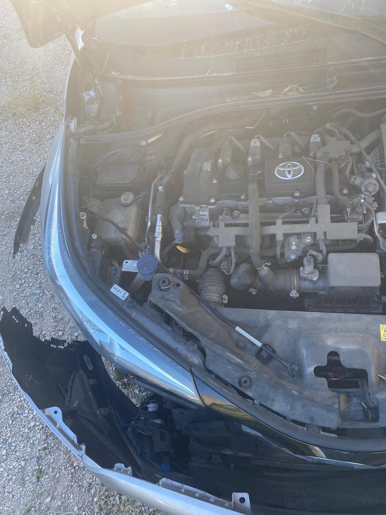 Toyota C-HR 1.8 Hybrid E-CVT Active INCIDENTATA