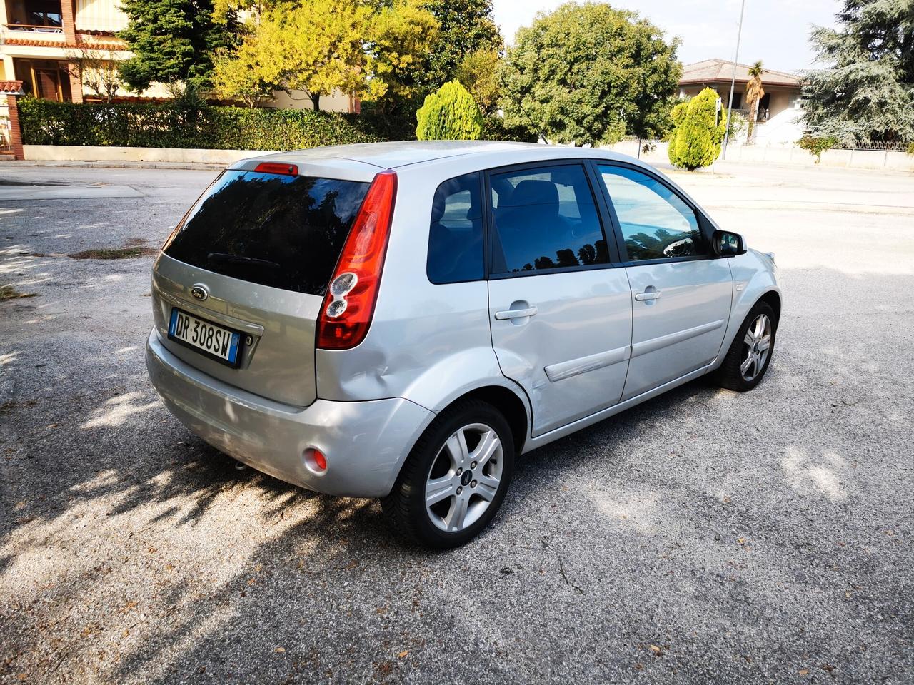 Ford Fiesta 1.2 UNICO PROPRIETARIO