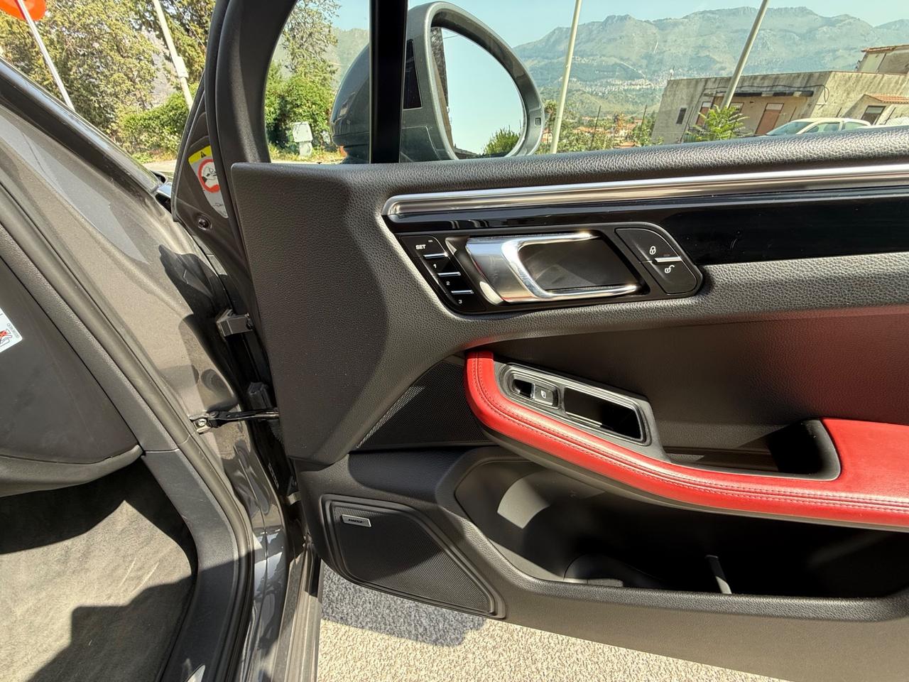 Porsche Macan 3.0 S Diesel 250CV