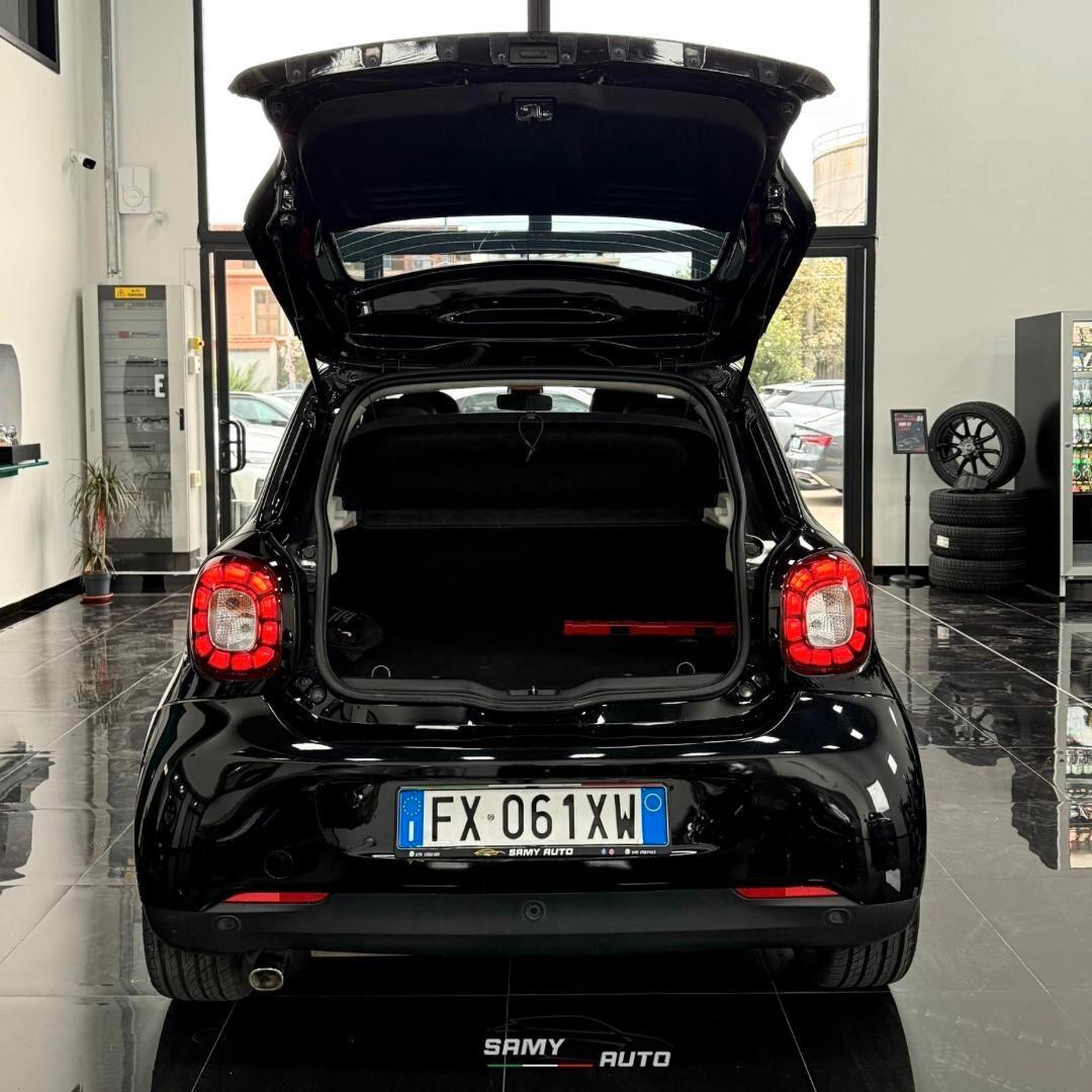 smart forFour Brabus allestimento 71cv