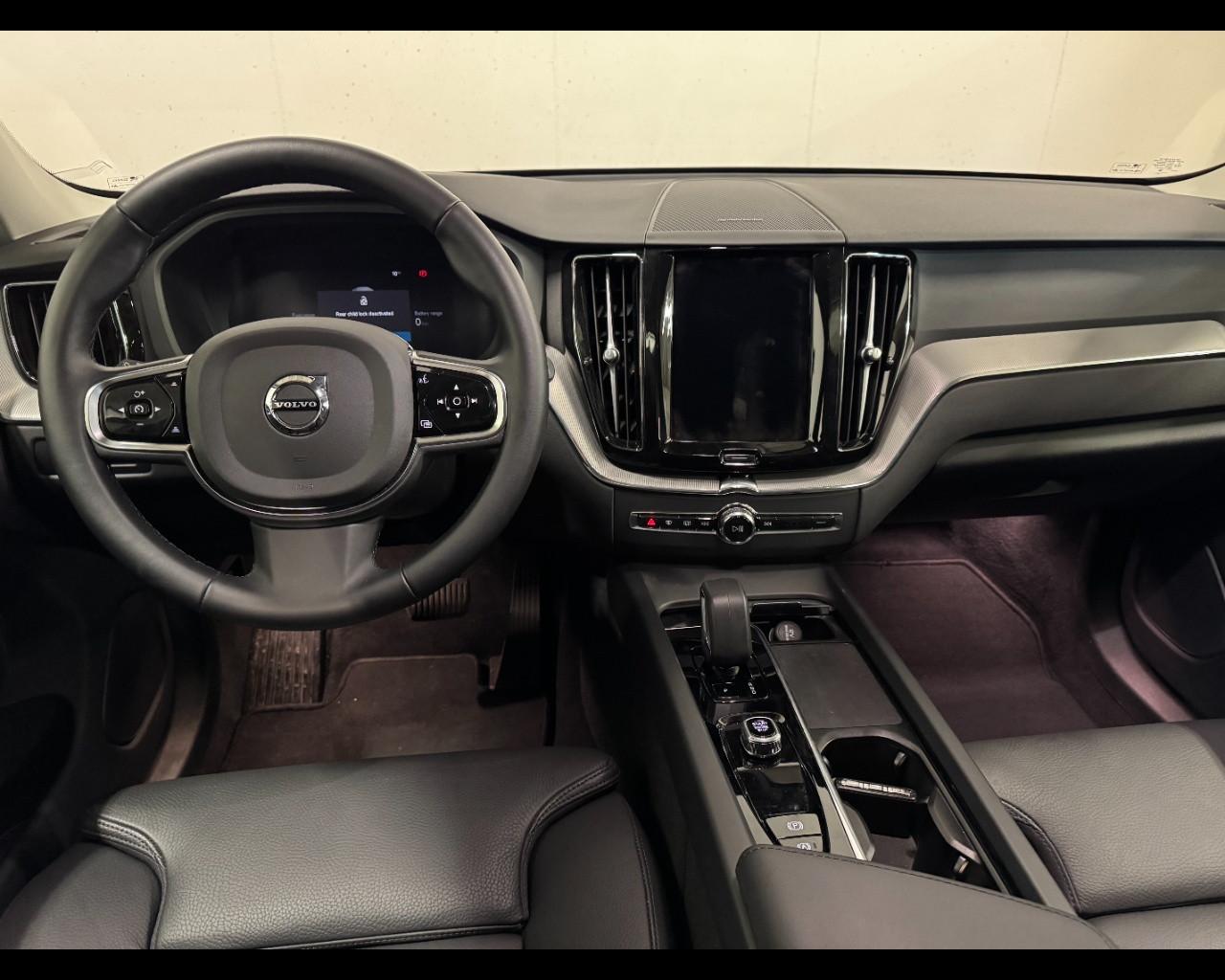 VOLVO XC60 T6 AWD AUTO PLUS DARK